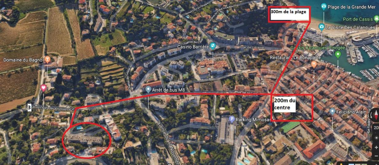 Appartement Au calme, 200m du centre T2 avec balcon et parking à Cassis Extérieur photo